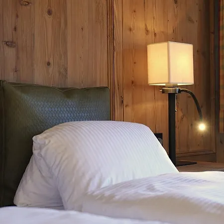 Bed & Breakfast Garni Albona 4*