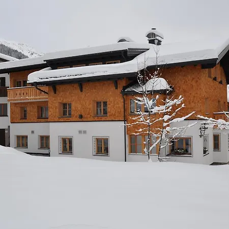 Bed & Breakfast Garni Albona Sankt Anton am Arlberg