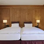 Bed & Breakfast Garni Albona 4*