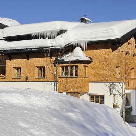 Garni Albona 4*