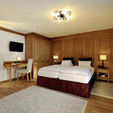 Garni Albona 4*