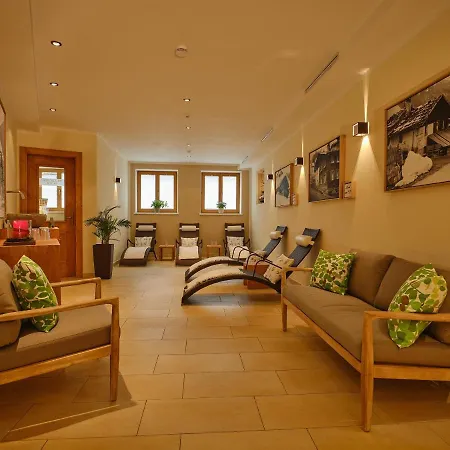 Garni Albona 4*